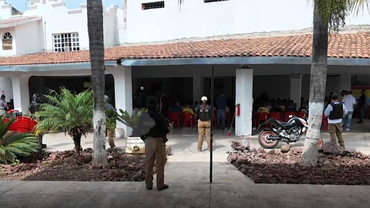 Hallan a desaparecido y capturan a dos prófugos en un centro de rehabilitación de Tonalá.