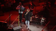Jean Carlos Centeno agradeció al público por acompañar esta reunión de figuras del vallenato.
