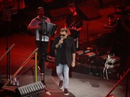 Jean Carlos Centeno agradeció al público por acompañar esta reunión de figuras del vallenato.