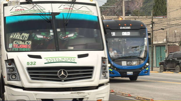 Transportistas suspenden megabloqueo en Edomex tras lograr acuerdo con autoridades. | Zuleyma García
