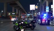 Las autoridades se encuentran maniobrando en el carril de sur a norte de la avenida Universidad.