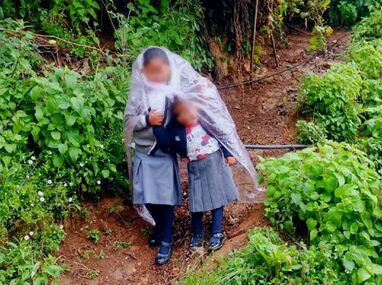 Más del 85 por ciento de las escuelas de la Sierra Negra ni siquiera contarían con agua potable / Carolina Rivera Espinosa