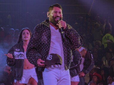 Homenaje en las pantallas: Pancho Barraza recuerda a sus abuelos en el Palenque de Metepec. | Mauricio Cavazos