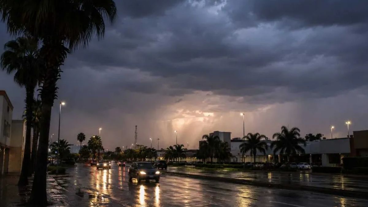El ingreso de humedad provocará un choque térmico, activando alertas por fuertes tormentas eléctricas.