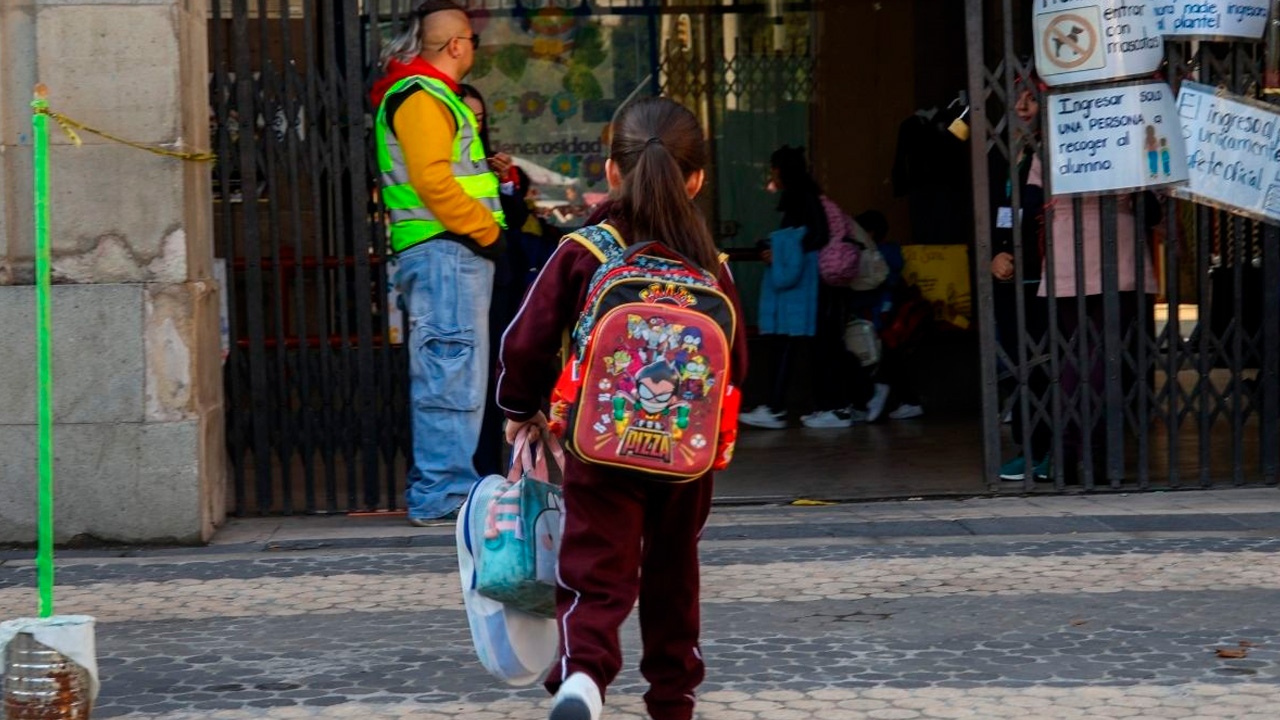 Inicia ciclo escolar 2026-2027: Estudiantes regresan a las aulas. TD Matutino CdMx, 31 de agosto 2026