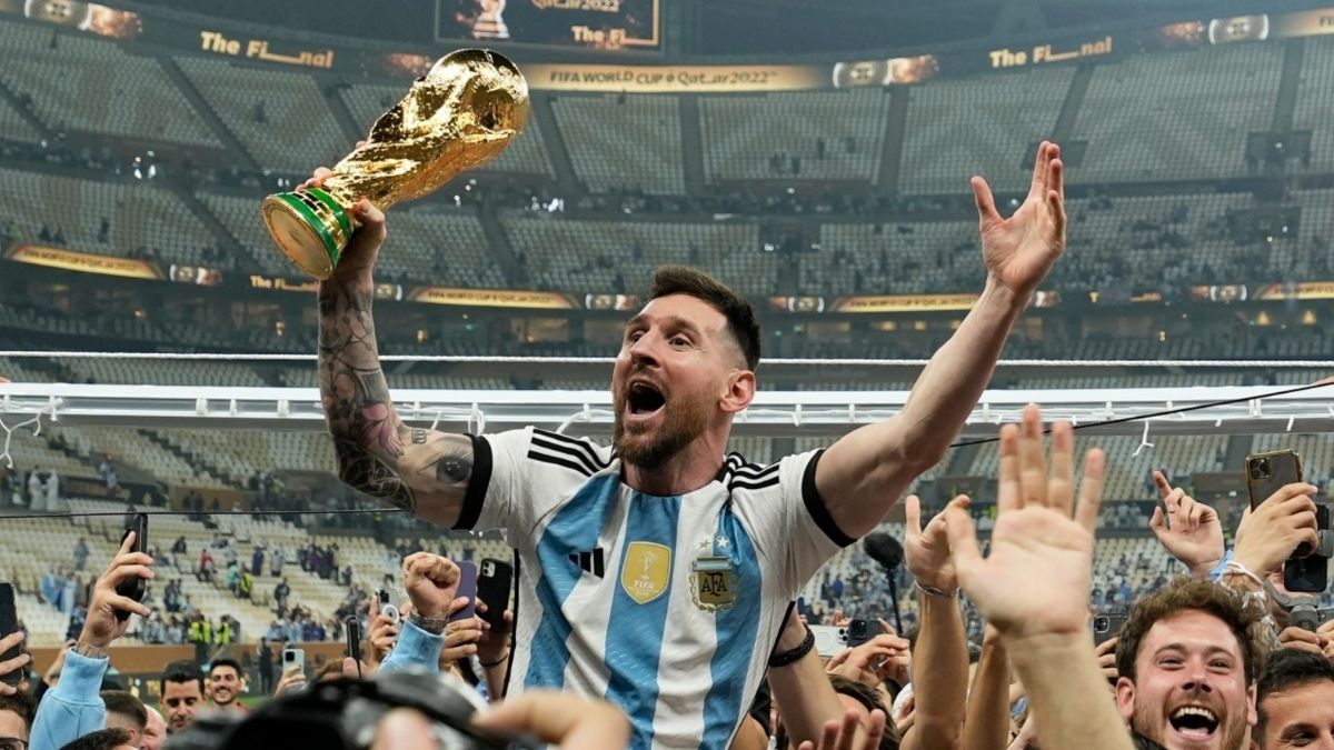 Lionel Messi conquistó la Copa Mundial de la FIFA 2022, tras vencer a Francia en la Final.