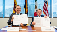 Marcelo Ebrard y Michael M. Crow firmaron un acuerdoen formación de talento, tecnología y vinculación.