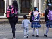 La matricula estatal en Oaxaca a disminuido de más de un millón de alumnos en 2010 a 812 mil alumnos en 2026 |