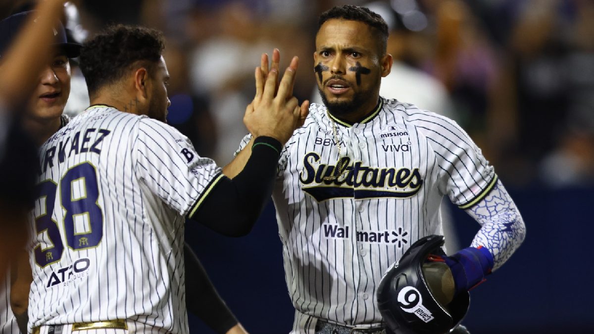 La serie entre Sultanes y Toros llegó a Monterrey igualada tras una victoria por equipo / Roberto Alanís