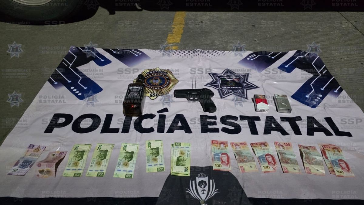 El detenido fue identificado como Carlos, de 35 años de edad y originario del estado de Tamaulipas.