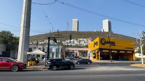 Retirarán semáforo que provoca congestionamiento en Morones Prieto