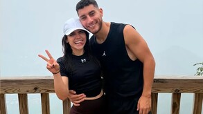 Sebastián Cáceres y Alana Flores mantuvieron una relación mientras el defensa jugó en México