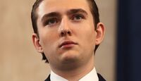 La amenaza contra el joven de 20 años ocurre tras la difusión en julio de un video similar dirigido a la esposa de Trump, Melania.