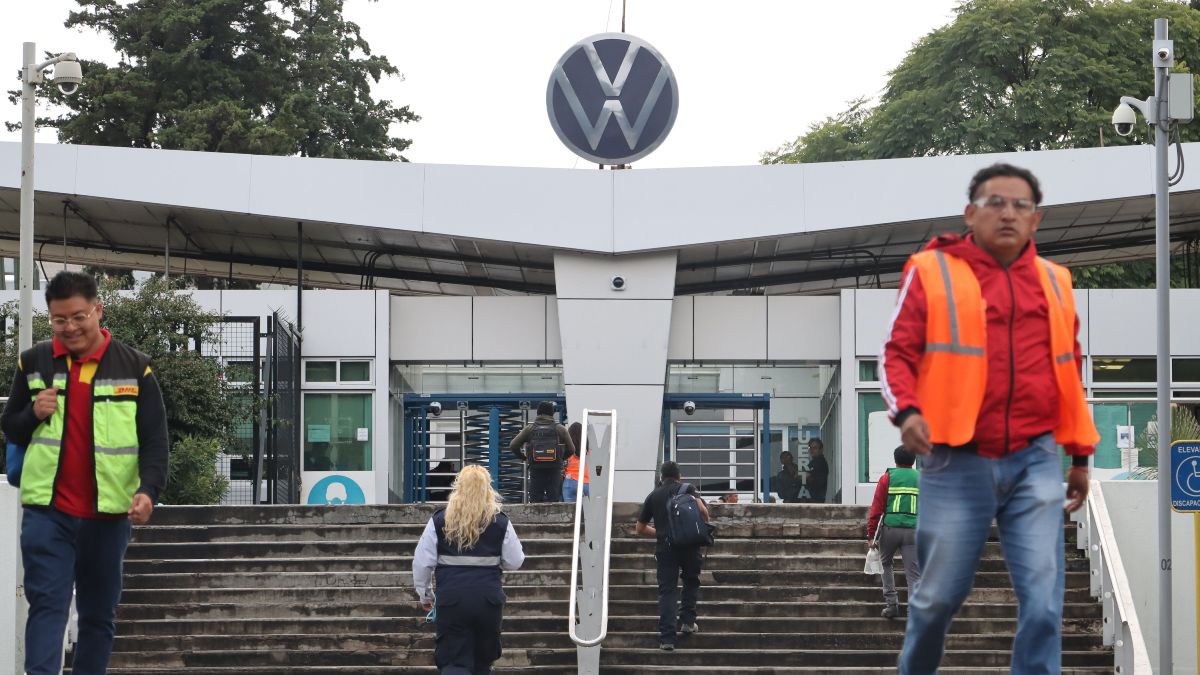 Con el cierre de un turno, Volkswagen de México liquidó a 786 trabajadores de su planta en Puebla | Anel Esgua |