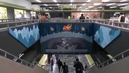 Estudiantes celebran murales en estación del Metro Universidad