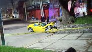 Una mujer murió en Metepec tras choque contra una jardinera; el conductor fue detenido.