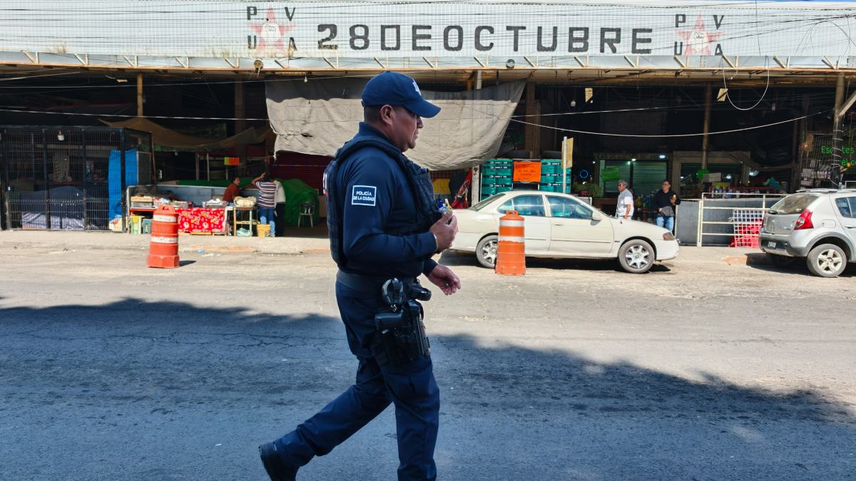 Al menos dos personas resultaron heridas por una balacera en inmediaciones del Mercado Hidalgo | Óscar Rodríguez