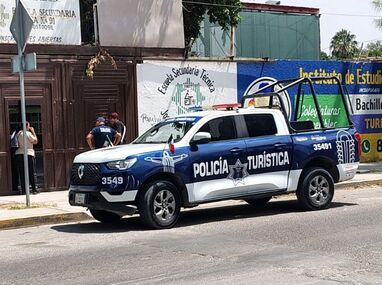 El aspecto más crítico denunciado por los familiares es la completa inacción del personal docente y administrativo de la institución.