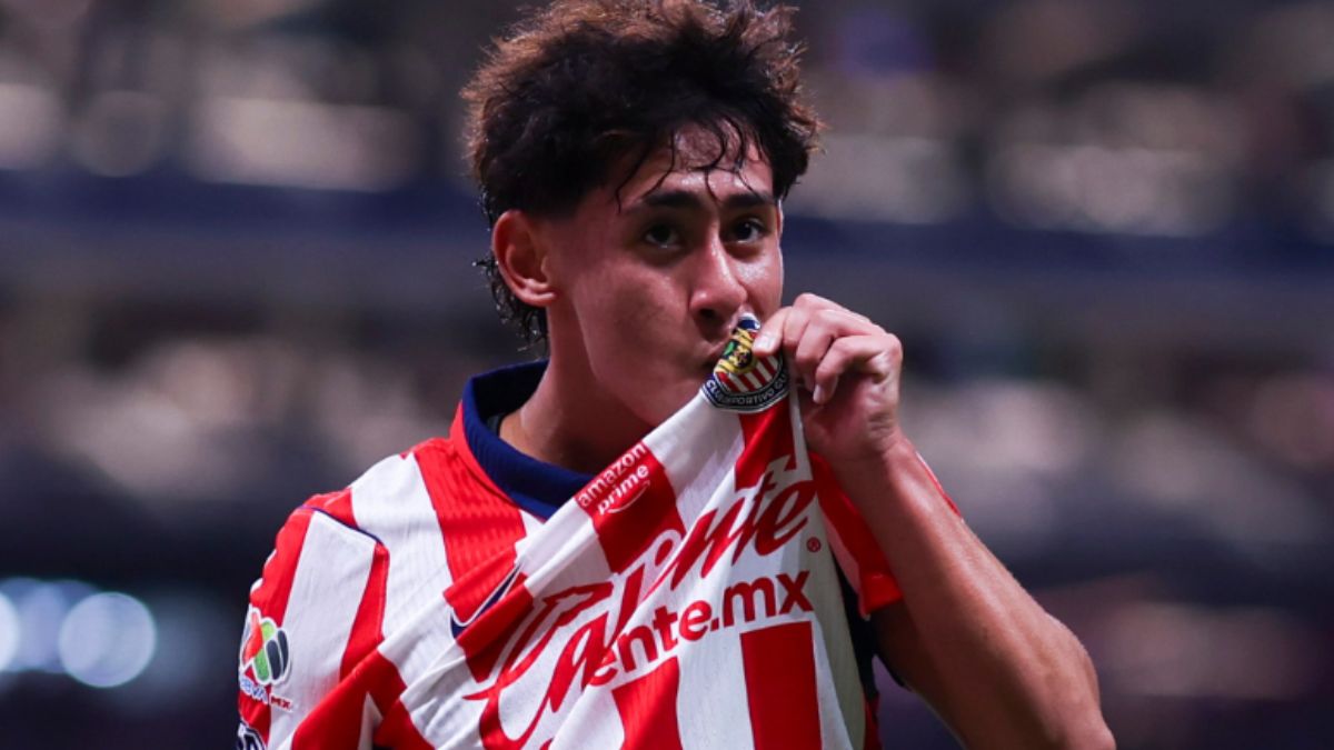Actualmente Santiago es de los jugadores más peligrosos de las Chivas | Santiago Sandoval vía Instagram