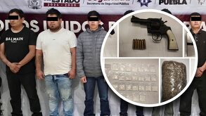 Los sujetos fueron detenidos en San Pablo Xochimehuacan, donde les fueron decomisadas armas y vehículos / Cortesía