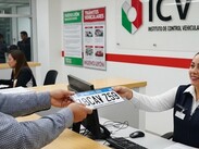 El trámite de placas se realiza en el Instituto de Control Vehicular.  |  Gemini