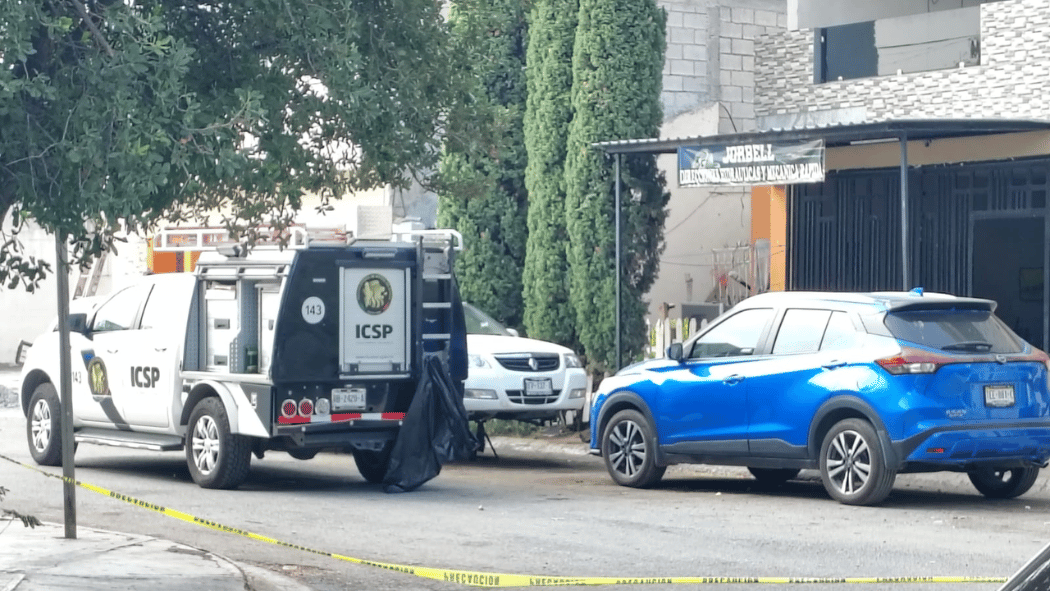Asesinan a hombre fuera de su casa en Juárez NL