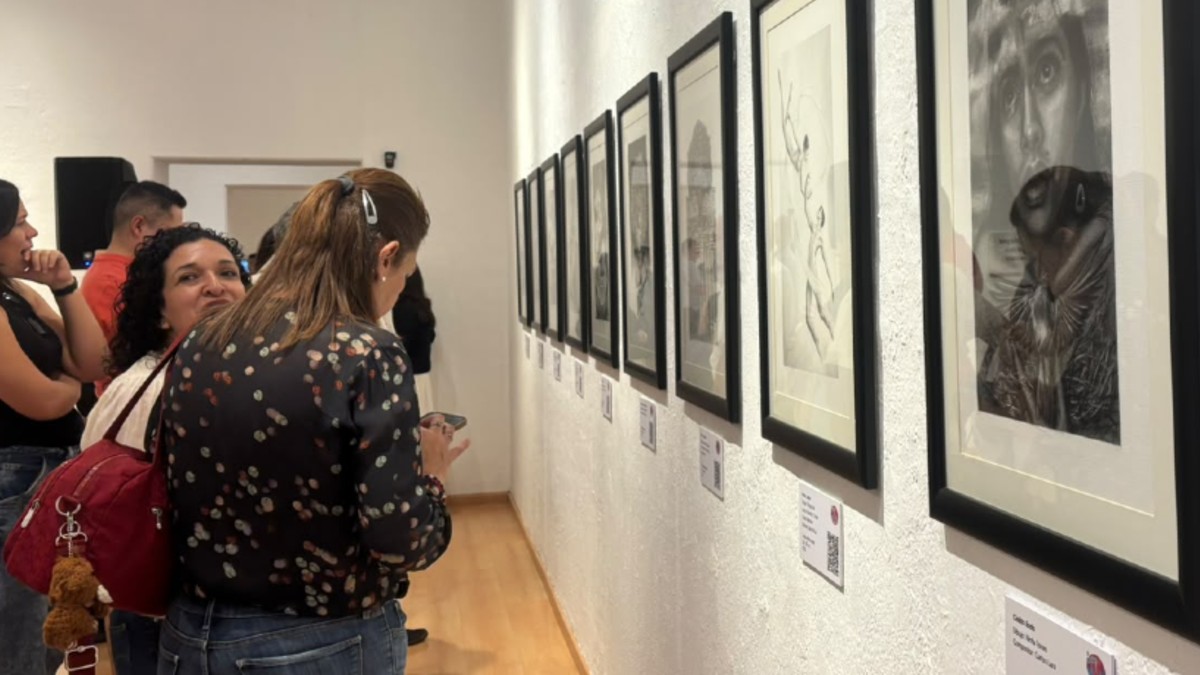La exposición reúne 83 dibujos inspirados en igual número de composiciones musicales