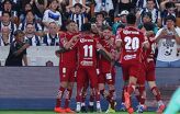 Con anotaciones de Alexis Vega de vestidor y de Helinho en el complemento, los Diablos Rojos vencieron 2-0 a la Pandilla en el Shell Energy Stadium.