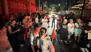 Afectados de diversas colonias impidieron el paso vehicular a la altura de la avenida Conchello y su cruce con Félix U. Gómez.