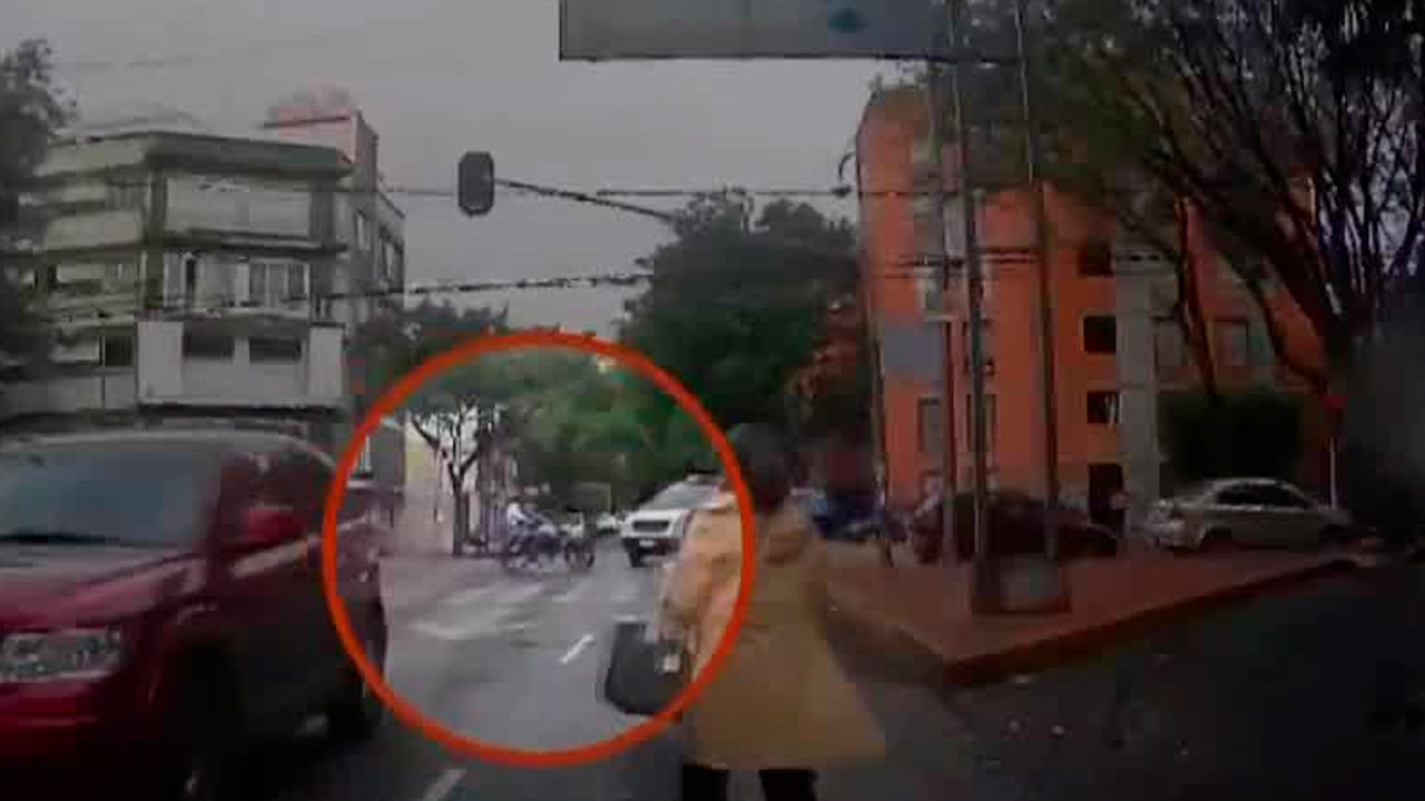 Atropellan a padre y su hija en la Miguel Hidalgo; responsable sigue prófuga