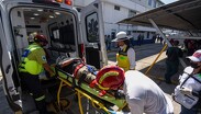 Autoridades de Protección Civil llevan a cabo simulacros para prevenir emergencias.