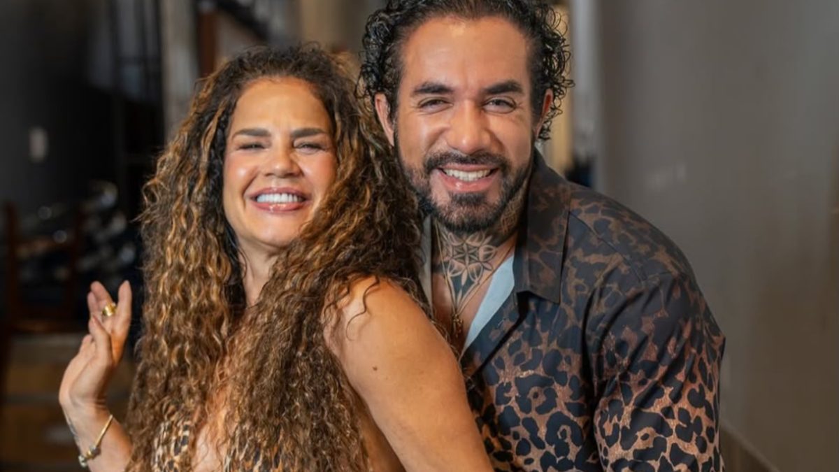Bruno Espino ganó más popularidad luego de que Niurka Marcos y él se comprometieran públicamente/ @picayseextiendetlmd
