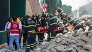Integrantes de los distintos cuerpos de emergencia se preparan a diario para atender a los mexicanos.