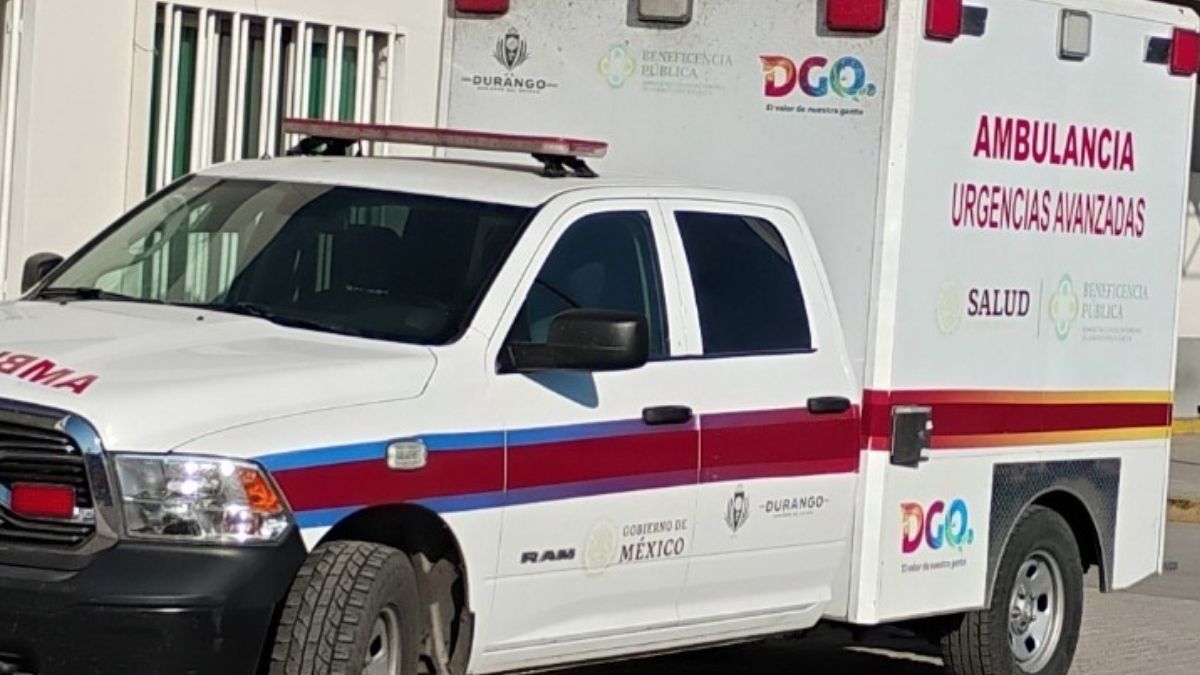 El accidente se registró presuntamente debido a que el joven conducía a exceso de velocidad.