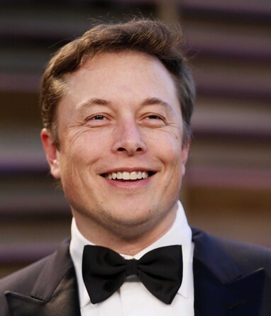 El cineasta Alex Gibney, deconstruye la influencia global y el poder financiero de Elon Musk.
