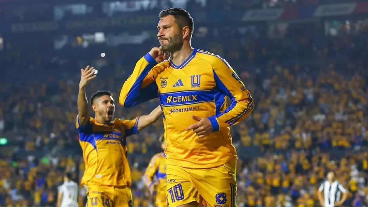 El Clásico Regio 105 fue el primer derbi para Gignac jugando en Tigres / Imago7