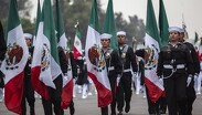 Miembros del Ejército, la Fuerza Aérea y la Guardia Nacional se preparan con antelación para el desfile militar del 16 de septiembre.