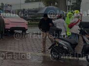 Una motociclista murió tras ser embestido por un Tesla color rosa en Periférico Sur.