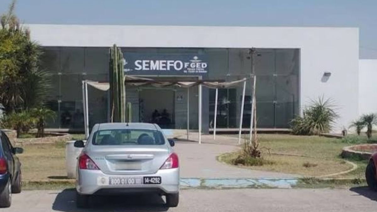 Personal de Servicios Periciales y de la Vicefiscalía de la Región Laguna acudió al lugar para realizar las diligencias y el levantamiento del cuerpo.