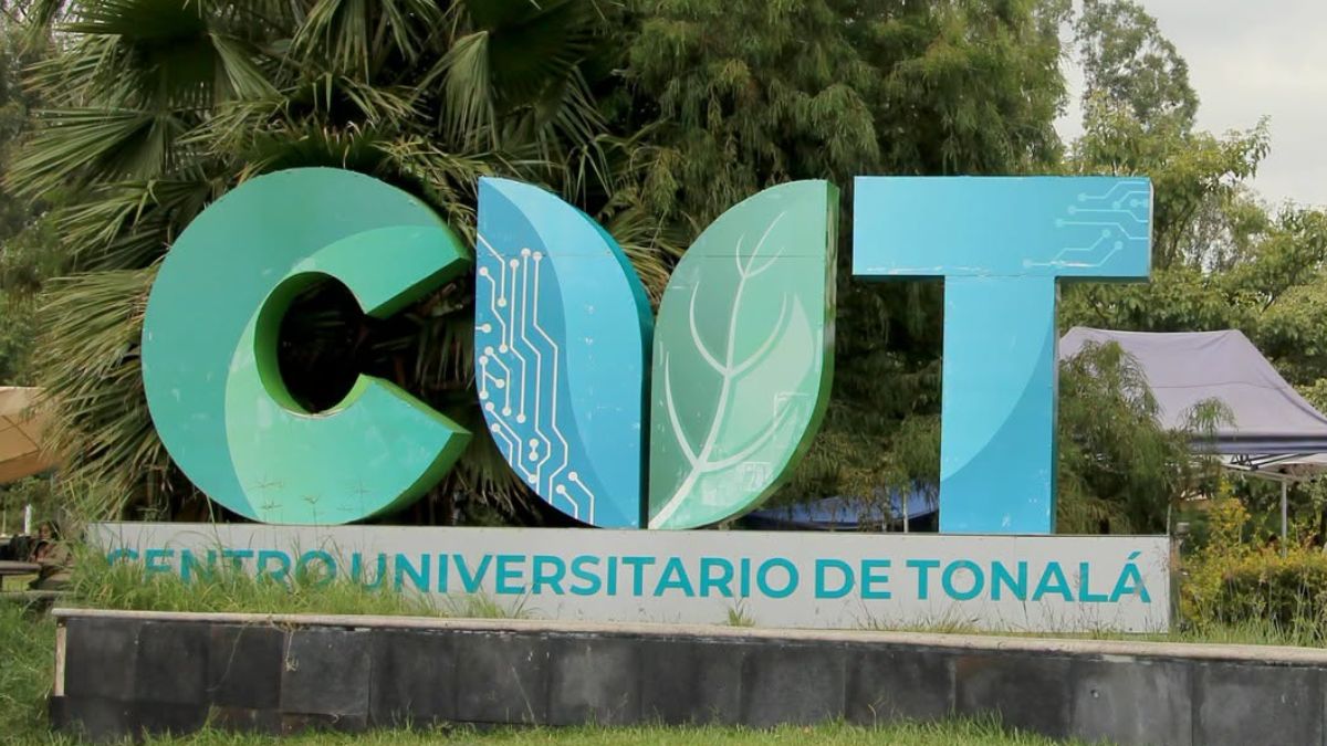 Suspenden clases presenciales en el Centro Universitario de Tonalá por fuertes lluvias. | CUTonalá Vía Facebook.