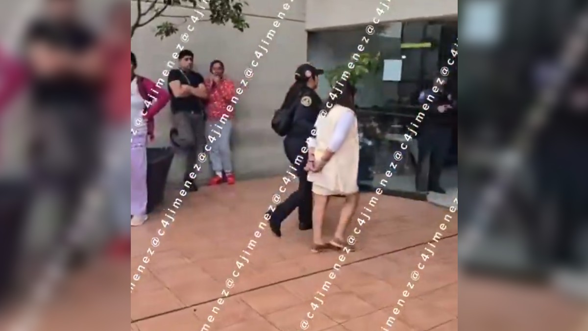 Detienen a cuidadora tras ser captada agrediendo a adulta mayor de 96 años en la alcaldía Cuauhtémoc.