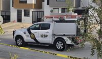 En ese sitio, la noche del lunes, vecinos reportaron gritos y una pelea por parte de un joven matrimonio.