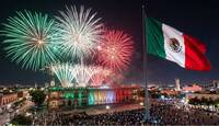 El uso de cohetes y fuegos artificiales libera contaminantes al aire y genera ruido intenso