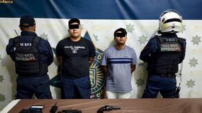 Los detenidos fueron identificados como Milton Javier de 28 años y Moises Francisco de 29.| Especial