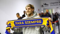 Emiliano Gómez anotó 17 goles y dio siete asistencias en 70 juegos con Pubela.