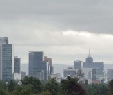 Habitantes de la Zona Metropolitana del Valle de México se preparan ante las posibles lluvias.