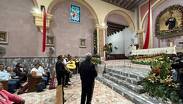 A lo largo de este jueves continuarán las celebraciones religiosas y la llegada de fieles a la iglesia.