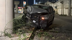 La mujer de aproximadamente entre 20 y 30 años, viajaba a exceso de velocidad.