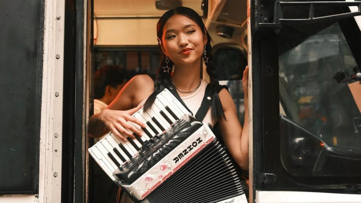 La multi-instrumentista que debuta en los realities shows | Instagram: La Coreañera (Abigail Pak)