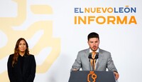 Samuel García y Betsabé Rocha en el Nuevo León Informa